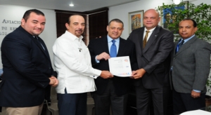 PRESIDENTE DE LA JAC RECIBE CERTIFICACION ISO 9001:2015