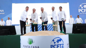 Presidente Abinader asiste primer palazo ampliación aeropuerto Punta Cana y construcción centro logístico; generará 7,000 nuevos empleos