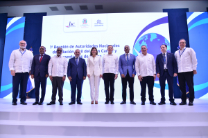 Autoridades de transporte aéreo del Gran Caribe se reúnen en República Dominicana para fortalecer aviación civil de la región