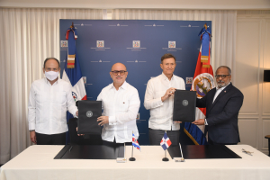 República Dominicana y Costa Rica firman acuerdo que formaliza sus relaciones aerocomerciales